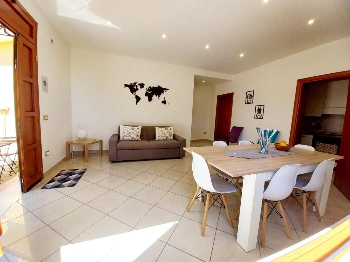 Summer Breeze Apartment - Avola Luaran gambar